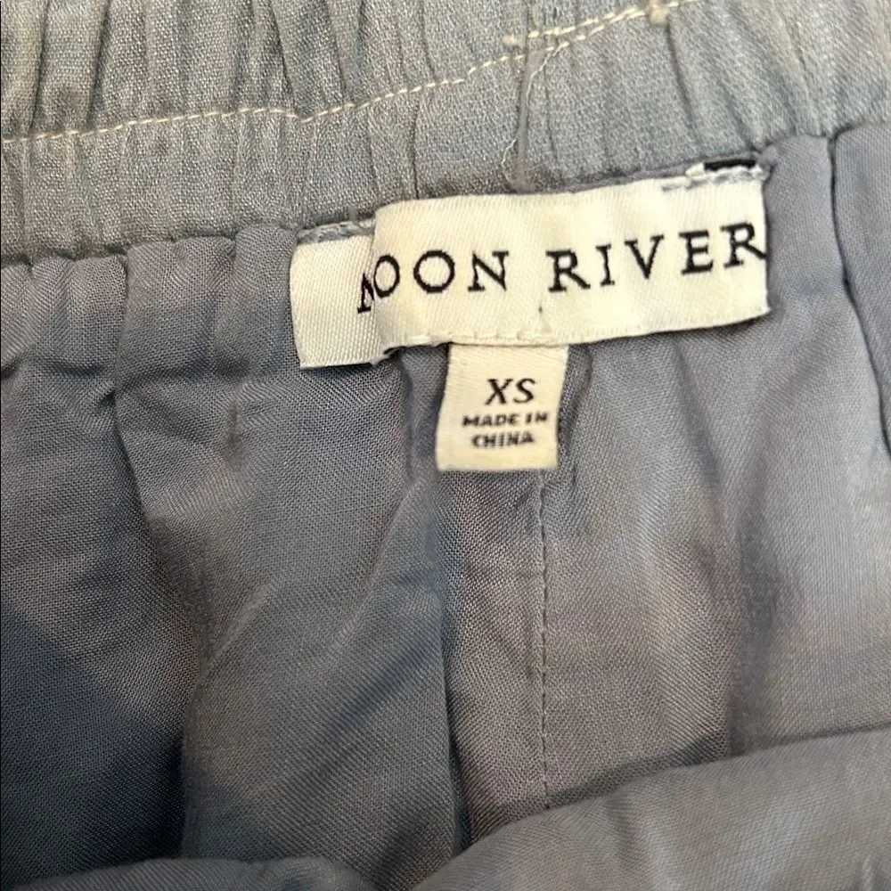 Moon River Anthropologie Size X Small Women's Shorts Blue Paperbag Waist